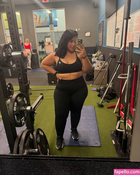 amateur chubby onlyfans naked images