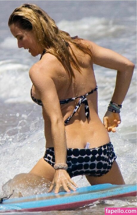 T a Leoni pornstar nudes archive