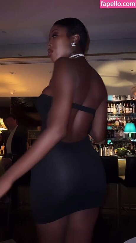 Jordanne Deveaux model perfect image