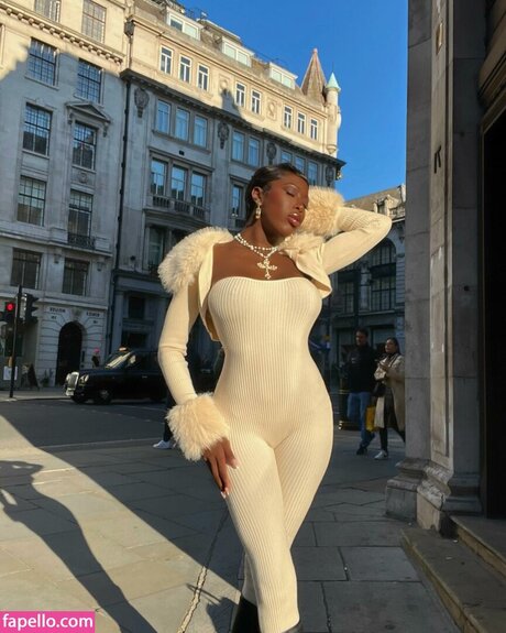 Jordanne Deveaux xxx pornstar photo