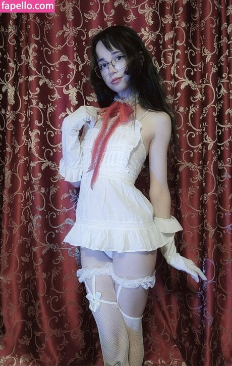 _kkexitt_ porn model archive