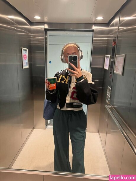 emwallbank beautiful actress images