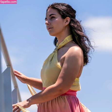 Allylotl exclusive model pic