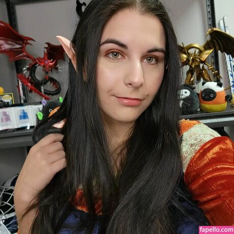 Allylotl perfect actress photos