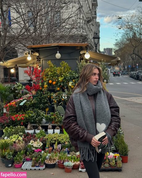 black onlyfans beautiful naked picture