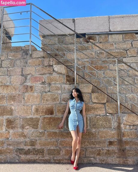 Anika Vishwanath sexy actress archive