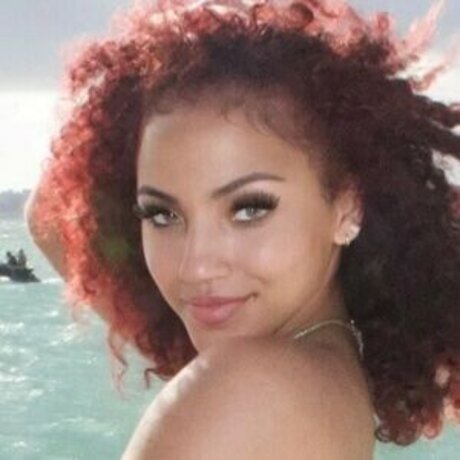 Avi babyyy art actress img