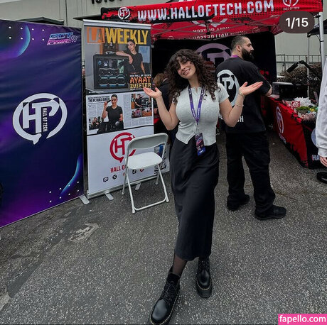 ayaattt erotic actress gallery