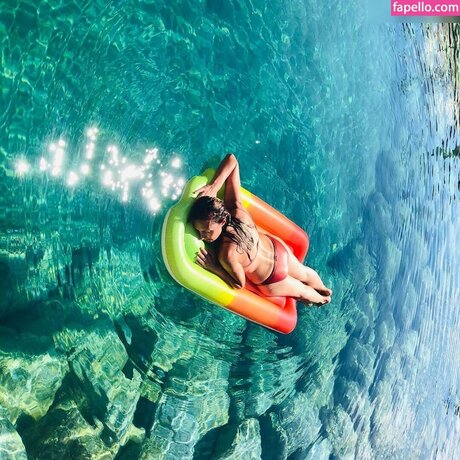 Roberta Bieling model high quality pic