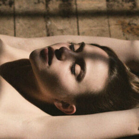 Charlotte Mckee beautiful actress img