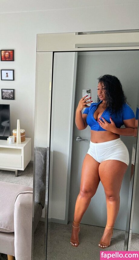 Melanadavids pornstar adult pics