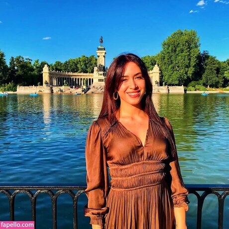 Maricel Freire Hotwife perfect pornstar photo