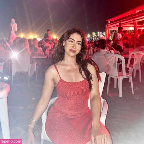 boobs onlyfans top archive