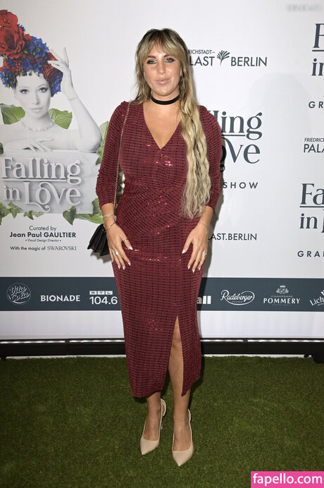 titty fuck onlyfans porn pic