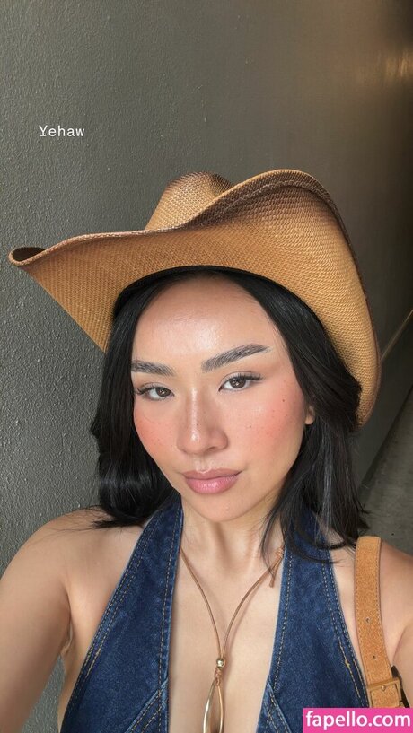 milf yoga onlyfans sexy gallery