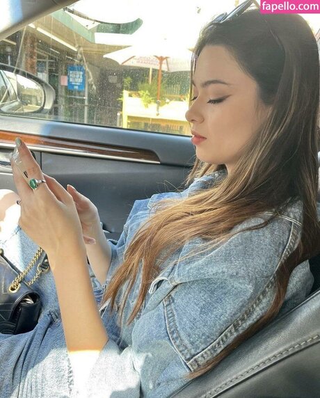 Nikki Hahn sexy star pics