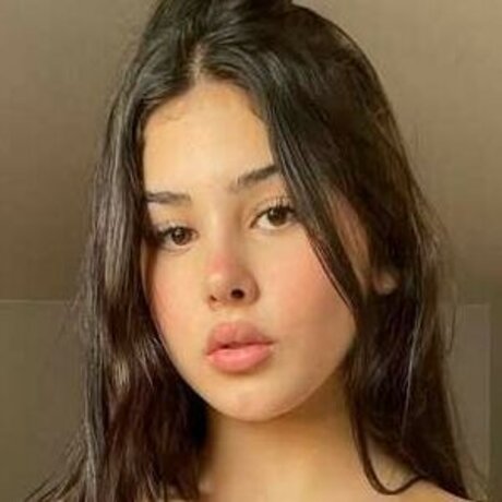 Luciiia sexy pornstar pictures