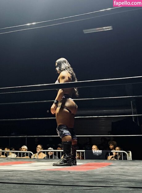 Nikki Blackheart star adult galleries