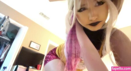 mewingava pornstar sexy photos