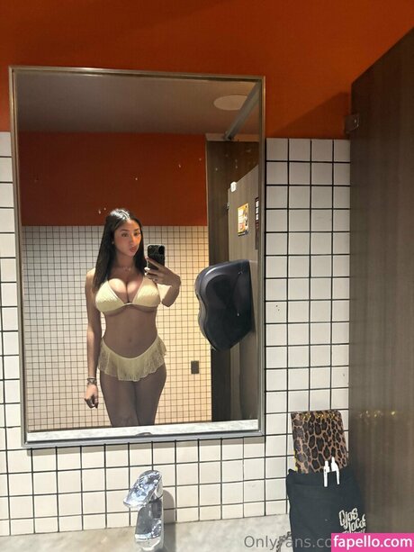 Heily Chavez star pornographic archive