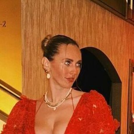 huge anal dildo onlyfans art nude photos