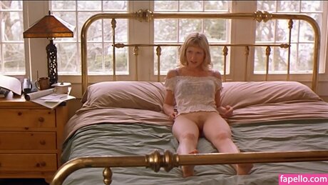 Sonja Bennett exclusive star image