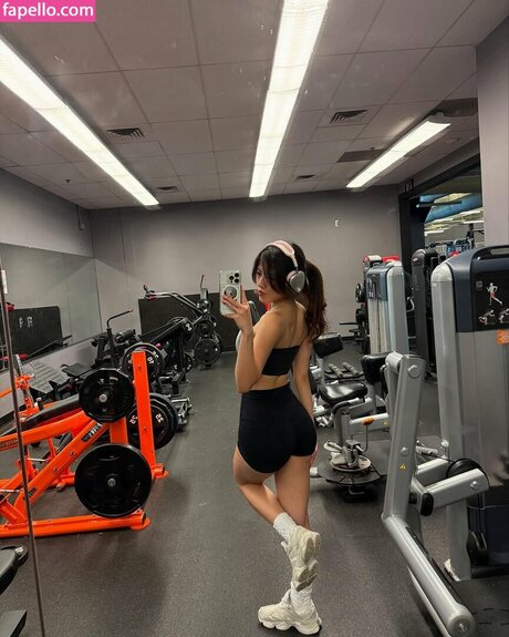 Celia Tran free star image