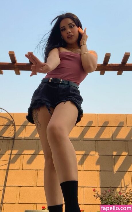 Fishtank xxx model photos