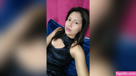 dannydann09 naked model img