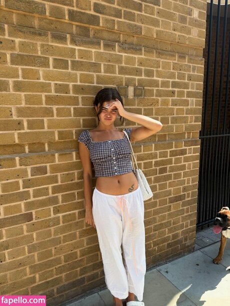 Cczur naked actress img