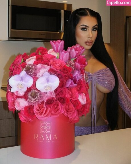 thekatmichelee model pretty pics