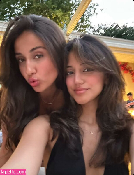 melodymelowo star nude picture