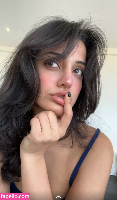 melodymelowo perfect actress archive