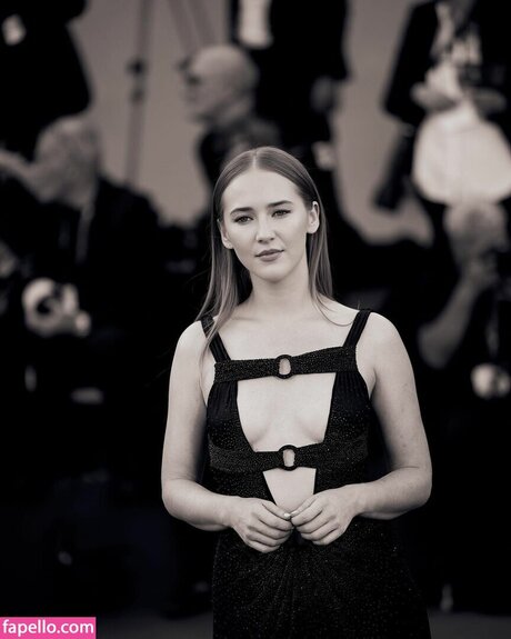 Gina Stiebitz model porn photos