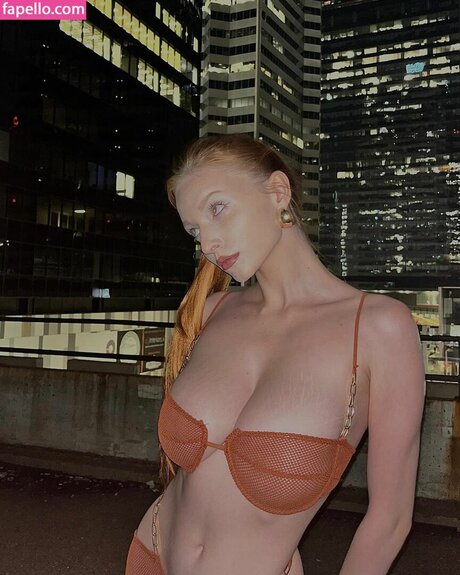 curly ebony onlyfans hot pics