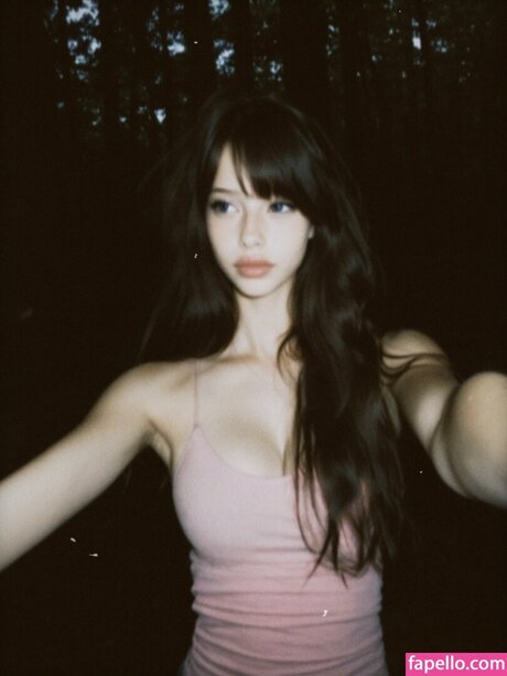 liverandheart model xxx pic