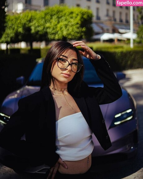 helydiaa pornstar hot pic