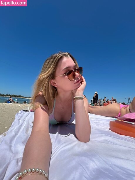 anal masturbation onlyfans art naked picture