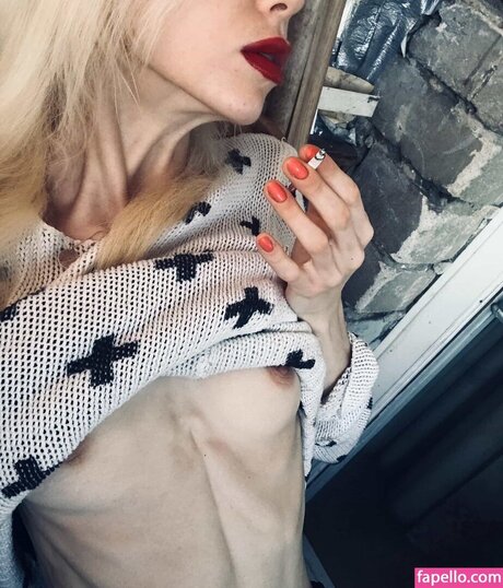 La Strawberry pretty pornstar image