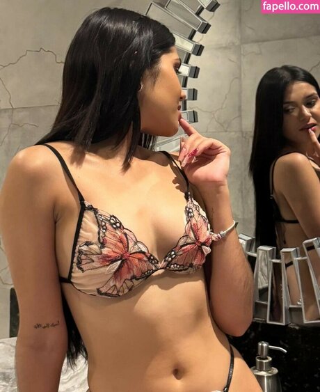 soyloruga sex model picture