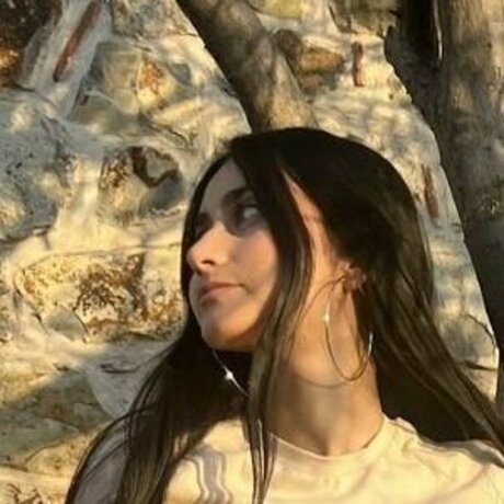 Dany Gis perfect actress pic