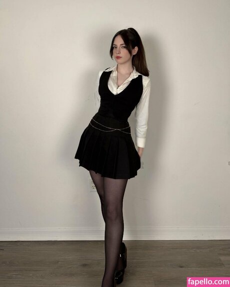 Ursiiday erotic actress galleries