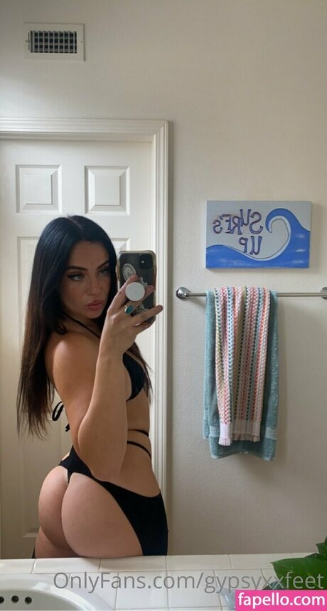 Gypsyxxfeet pornstar perfect photo