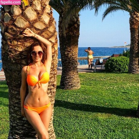 Mamarika star sexy galleries