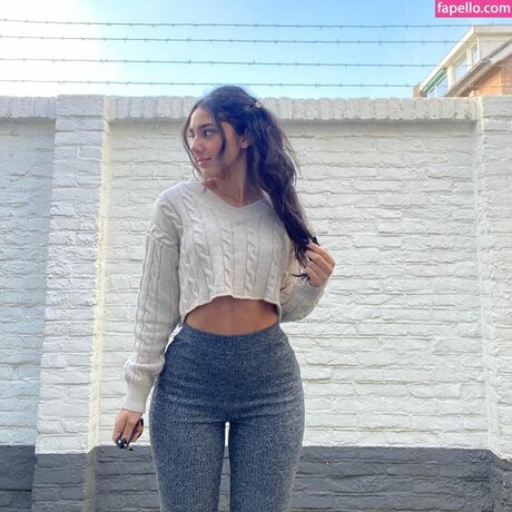 tiktok stars onlyfans exclusive picture