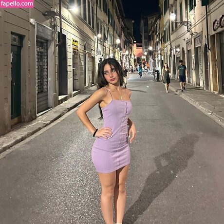 karimaa r perfect pornstar galleries