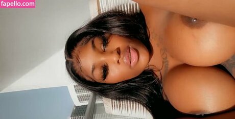 dimeracks nude pornstar img