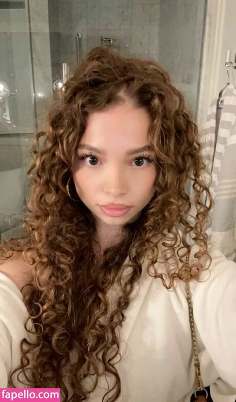 kalogerassister top actress images