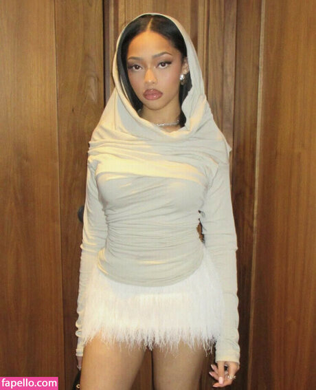 Jodie Woods model nudes pics