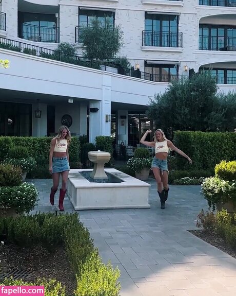 Sophie Cunningham star nice image